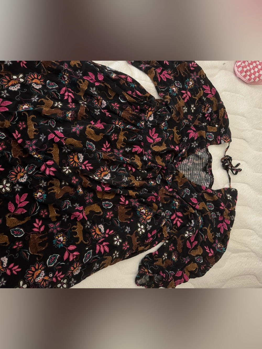 Torrid size 3 Black Floral Animal Print Blouse with Pink & Brown Accents